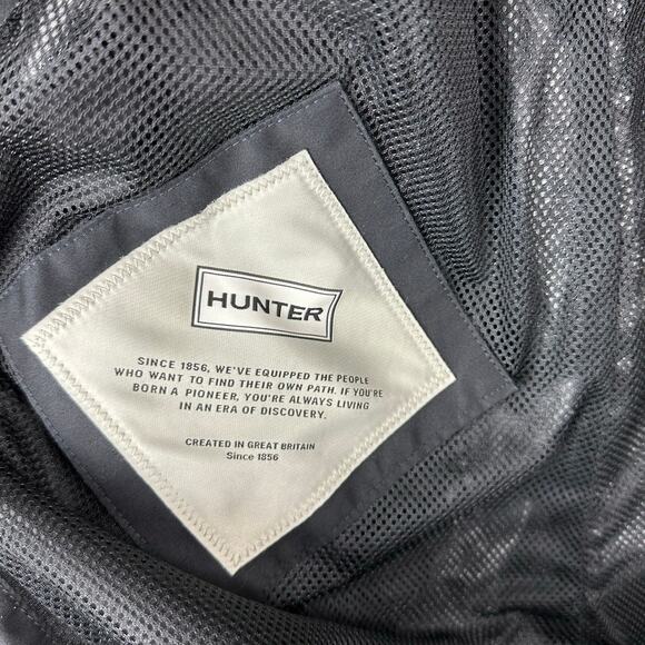 Hunter Navy Hooded Rain Jacket Womens Medium Waterproof Utility Gorpcore Hiking - Picture 9 of 12